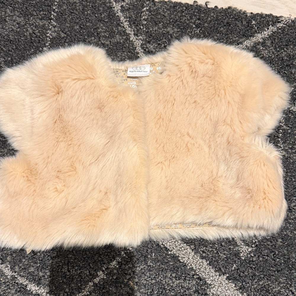 Stylish Kids Faux Fur Vest in Cream